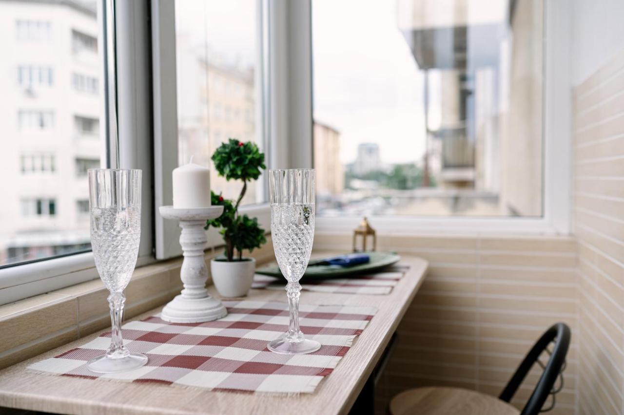 Vivid By Ndk And Vitosha Blvd With Free Secured Parking And Ac Apartament Sofia